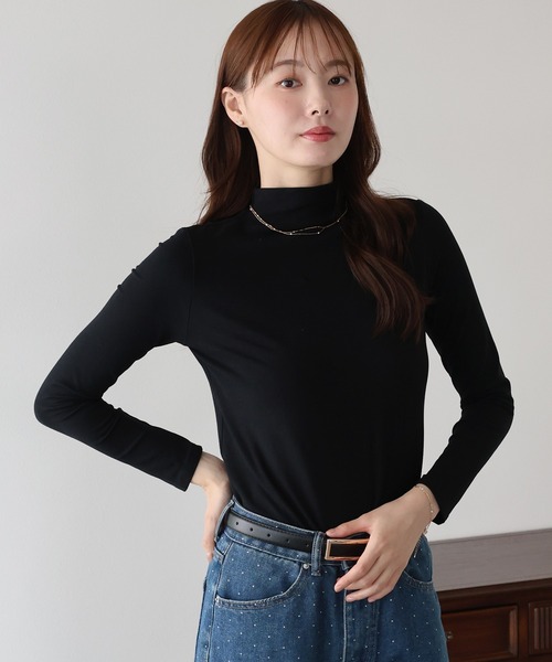 BLUEEAST（ブルーイースト）の「モックネックロングTシャツ（Tシャツ/カットソー・レディース・アイボリー/ブラック/ブラウン・MEDIUM）」の16枚目の写真
