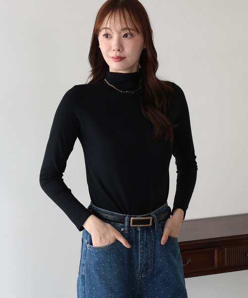 BLUEEAST（ブルーイースト）の「モックネックロングTシャツ（Tシャツ/カットソー・レディース・アイボリー/ブラック/ブラウン・MEDIUM）」の17枚目の写真