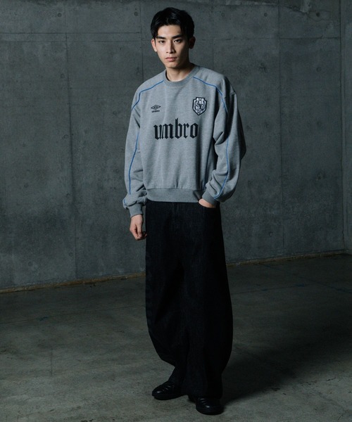 ALAND(エーランド)の「【UNISEX】ALAND×UMBRO/パイピングスウェット(裏毛)(スウェット・メンズ・グレー/ブラック・LARGE/SMALL)」の18枚目の写真