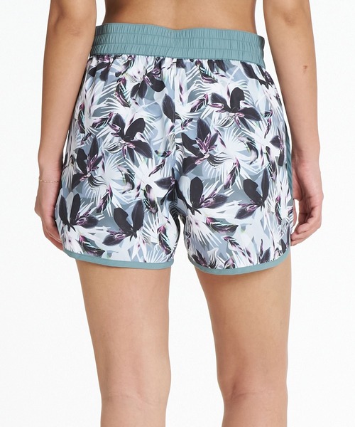 ROXY(ロキシー)の「ROXY FITNESS FEEL FREE SHORTS 柄プリントショートパンツ /撥水 【2026年秋冬モデル】/ロキシー総柄ボトムス(その他パンツ・レディース・グリーン/ブラック/ブルー・SMALL/MEDIUM/LARGE)」の9枚目の写真