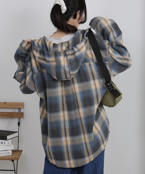 pumpkin port(パンプキンポート)の「フード付き BIGサイズ ネルチェック シャツ(シャツ/ブラウス・レディース・ベージュ/ブラウン・M)」の22枚目の写真
