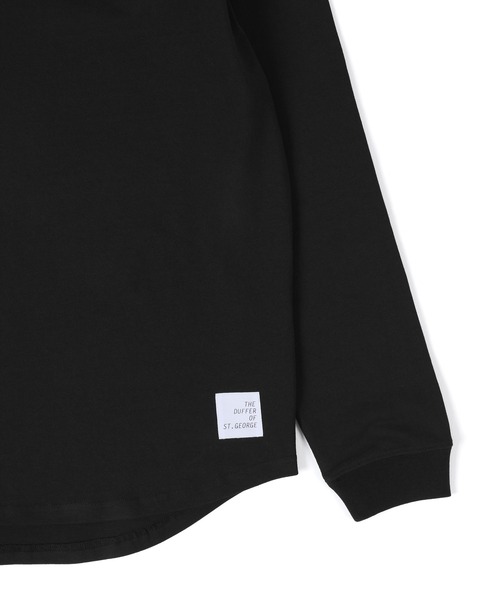 The DUFFER of ST.GEORGE（ザダファーオブセントジョージ）の「【WEB限定アイテム】8oz HEAVY WEIGHT CREW NECK ROUND HEM L/SL TEE：8オンス ヘビーウェイト クルーネック ラウンドヘム ロンT（Tシャツ/カットソー・メンズ・ホワイト/ブラック/ブルー・MEDIUM/SMALL/X-LARGE/LARGE）」の17枚目の写真