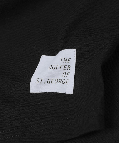 The DUFFER of ST.GEORGE（ザダファーオブセントジョージ）の「【WEB限定アイテム】8oz HEAVY WEIGHT CREW NECK ROUND HEM L/SL TEE：8オンス ヘビーウェイト クルーネック ラウンドヘム ロンT（Tシャツ/カットソー・メンズ・ホワイト/ブラック/ブルー・MEDIUM/SMALL/X-LARGE/LARGE）」の19枚目の写真