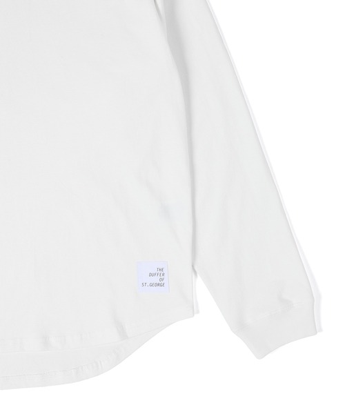 The DUFFER of ST.GEORGE（ザダファーオブセントジョージ）の「【WEB限定アイテム】8oz HEAVY WEIGHT CREW NECK ROUND HEM L/SL TEE：8オンス ヘビーウェイト クルーネック ラウンドヘム ロンT（Tシャツ/カットソー・メンズ・ホワイト/ブラック/ブルー・MEDIUM/SMALL/X-LARGE/LARGE）」の16枚目の写真