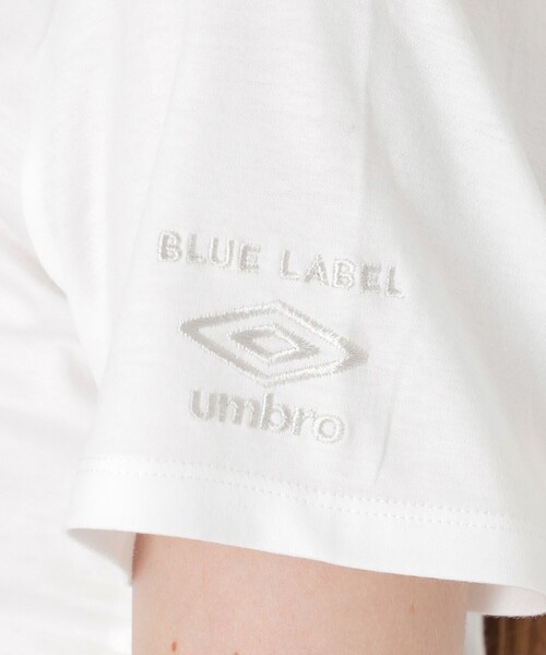 BLUE LABEL CRESTBRIDGE(ブルーレーベルクレストブリッジ)の「【umbro】シャーリングTシャツ(Tシャツ/カットソー・レディース・ベビーピンク/オフホワイト/ブラック・38)」の9枚目の写真