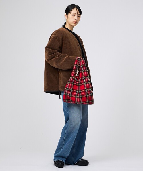 MASTER&Co（マスターアンドコー）の「【MASTER & CO / マスターアンドコー】チェックエコバッグ/サブバッグ/タータンチェック【WEB限定】（エコバッグ/サブバッグ・レディース・ブラック系その他/レッド系その他・フリー）」の4枚目の写真