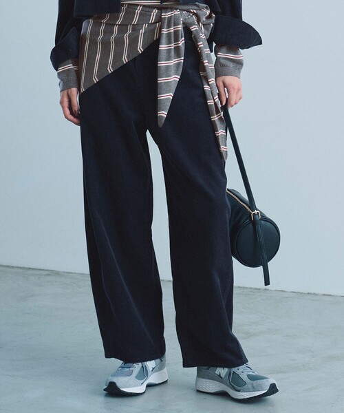 ANY(エニィ)の「コーデュロイバレルパンツ(その他パンツ・レディース・ダークブラウン系/ベージュ系/ダルブルー系・LARGE/MEDIUM)」の3枚目の写真