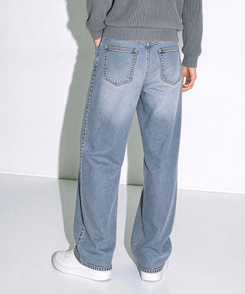 HALFNINE(ハーフナイン)の「エイジング加工 バックゴム ウォッシュ セミワイド デニムパンツ I08JRD_HXV11365(デニムパンツ・メンズ・スカイブルー/ダークブルー/グレー系/Black・SMALL/MEDIUM/LARGE/X-LARGE/XX-LARGE)」の5枚目の写真