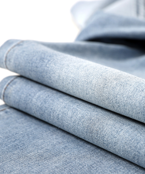 HALFNINE(ハーフナイン)の「エイジング加工 バックゴム ウォッシュ セミワイド デニムパンツ I08JRD_HXV11365(デニムパンツ・メンズ・スカイブルー/ダークブルー/グレー系/Black・SMALL/MEDIUM/LARGE/X-LARGE/XX-LARGE)」の9枚目の写真
