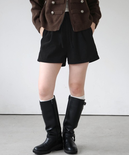 tiptop(ティップトップ)の「コーデュロイウエストフリルショートパンツ(その他パンツ・レディース・ブラック/ブラウン・FREE)」の8枚目の写真