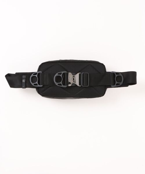 MAKAVELIC(マキャベリック)の「【62】【MAKAVELIC】MAKAVELIC×Kappa BODY BAG(ボディバッグ/ウエストポーチ・メンズ・ブラック・FREE)」の2枚目の写真