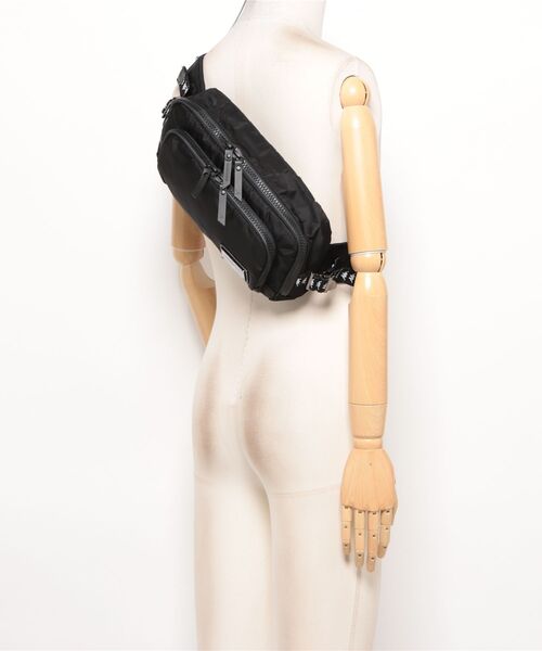 MAKAVELIC(マキャベリック)の「【62】【MAKAVELIC】MAKAVELIC×Kappa BODY BAG(ボディバッグ/ウエストポーチ・メンズ・ブラック・FREE)」の5枚目の写真