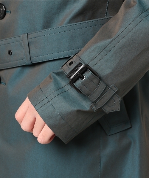 BLACK LABEL CRESTBRIDGE（ブラックレーベル・クレストブリッジ）の「J