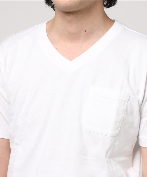 Champion（チャンピオン）の「【Champion】無地VネックTシャツ（Tシャツ/カットソー・メンズ・ダークグレー/グレー/ブラック/グリーン/ネイビー/ホワイト・SMALL/LARGE/MEDIUM/X-LARGE）」の16枚目の写真