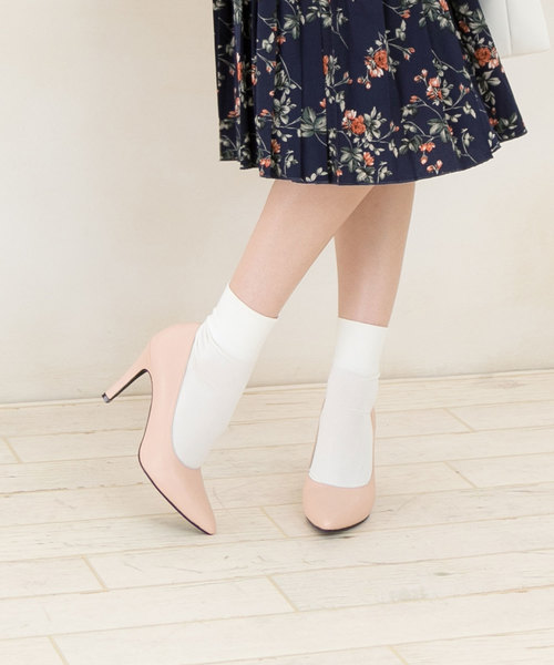 Newlyme(ニューリーミー)の「美シルエット美ライン9.5cmヒールポインテッドトゥ小顔パンプス(パンプス・レディース・ホワイト/ブラック/ブラック系その他/ブラック系その他2/シルバー/グレー系その他/その他/パイソン/レッド系その他/ピンクベージュ/ブラウン系その他/レッド系その他2/グレー系その他2/その他1/イエロー系その他/ブルー系その他/グリーン系その他/パープル系その他/ピンク系その他/その他2/レッド系その他3/グレー系その他3/イエロー系その他2/ピンク系その他2/ベージュ系その他/ホワイト系その他/その他3/レッド系その他4/ブラウン系その他2/ホワイト系その他2・23.0cm/23.5cm/23.5㎝/24.0cm/24.5cm/24.5㎝/23㎝/24㎝/22.5㎝/25㎝/23cm/25cm/24cm/25.5cm/22cm/22.5cm/25.0cm/22.0cm)」の18枚目の写真
