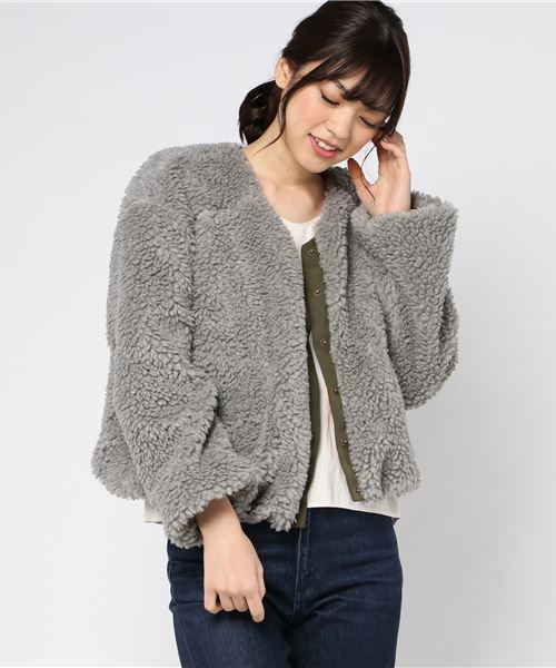 ottilie（オティーリエ）の「（ＷＥＢ限定）ミリタリーボアショートブルゾン（ブルゾン・レディース・グレー/オフホワイト/カーキ・FREE）」の20枚目の写真