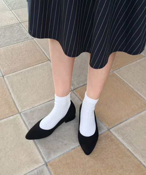RiiiKa(リーカ)の「【RiiiKa/リーカ】ポインテッドトゥローヒールパンプス(パンプス・レディース・ブルー/ピンク/イエロー/ベージュ/ブラック・S/L/LL/M)」の19枚目の写真