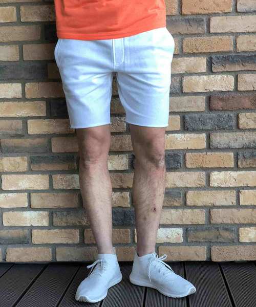 UNDER ARMOUR（アンダーアーマー）の「メンズ ライフスタイルショートパンツ / イージーニットショーツ（その他パンツ・メンズ・ブラック/ダークオリーブ/ネイビー/ホワイト/エメラルド/カーキ/チャコールグレー・S/L/XXL/3XL/M/XL/MD/LG/SM）」の2枚目の写真