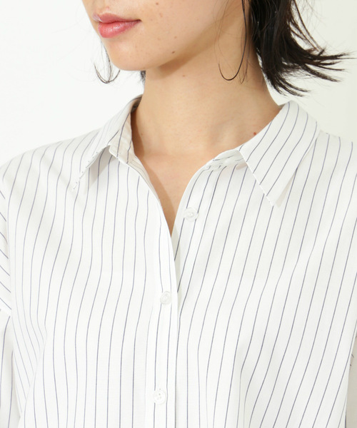 NATURAL BEAUTY BASIC(ナチュラルビューティーベーシック)の「コットンテンセルフォルムシャツ(シャツ/ブラウス・レディース・ホワイト系その他/オフホワイト・MEDIUM/SMALL)」の10枚目の写真