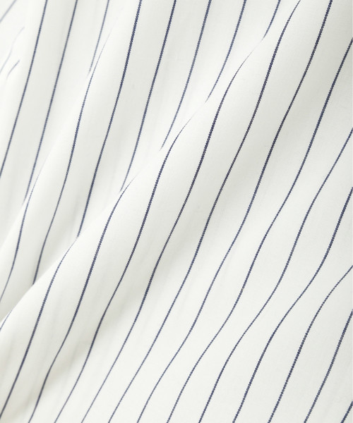 NATURAL BEAUTY BASIC(ナチュラルビューティーベーシック)の「コットンテンセルフォルムシャツ(シャツ/ブラウス・レディース・ホワイト系その他/オフホワイト・MEDIUM/SMALL)」の6枚目の写真