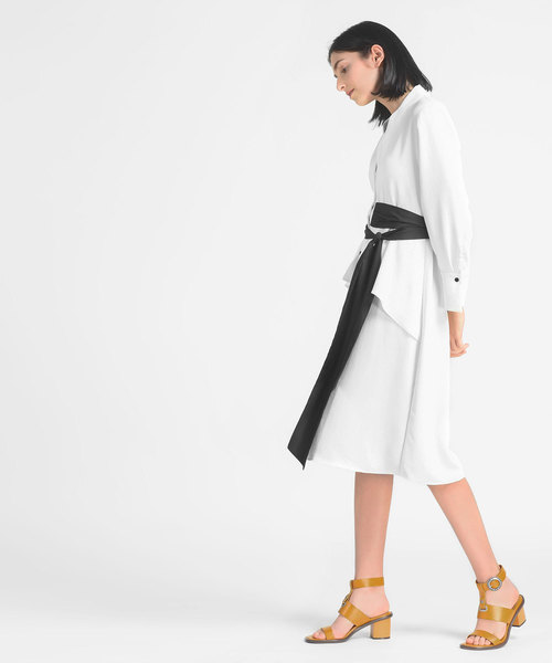 CHARLES & KEITH(チャールズ & キース)の「アンクルストラップヒールサンダル / ANKLE STRAP HEELED SANDALS(サンダル・レディース・マスタード/ブラック・23cm/24.5cm/23.5cm/25cm)」の13枚目の写真