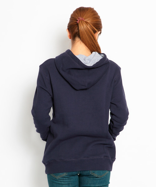 X-girl(エックスガール)の「LOGO PATCHED HOODIE(スウェット・レディース・ブラック/アッシュグレー/ピンク/グリーン/ネイビー・1/2)」の7枚目の写真