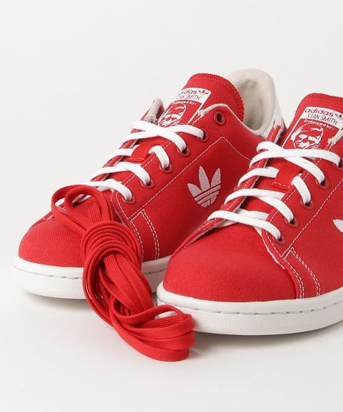 adidas（アディダス）の「スタンスミス ［Stan Smith