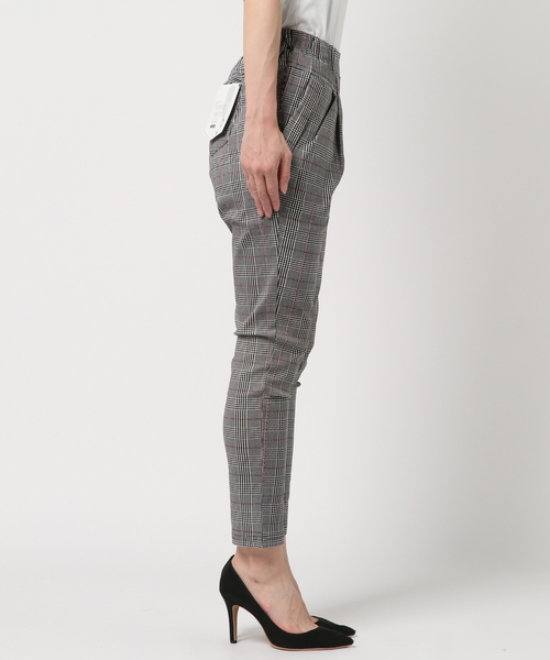 KOBE LETTUCE（コウベレタス）の「ストレッチタックテーパードパンツ＊レディース/ボトムス[M2247]神戸レタス（その他パンツ・レディース・ブラック/イエロー系その他/レッド系その他・FREE）」の5枚目の写真