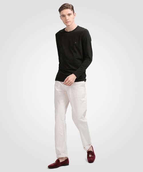 TOMMY HILFIGER(トミーヒルフィガー)の「【オンライン限定】トミーヒルフィガー ワンポイントロゴロングスリーブTシャツ(Tシャツ/カットソー・メンズ・ホワイト/ブラック/ネイビー・SMALL/MEDIUM/LARGE/X-LARGE)」の9枚目の写真