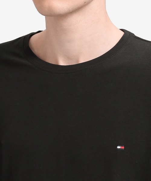 TOMMY HILFIGER(トミーヒルフィガー)の「【オンライン限定】トミーヒルフィガー ワンポイントロゴロングスリーブTシャツ(Tシャツ/カットソー・メンズ・ホワイト/ブラック/ネイビー・SMALL/MEDIUM/LARGE/X-LARGE)」の7枚目の写真