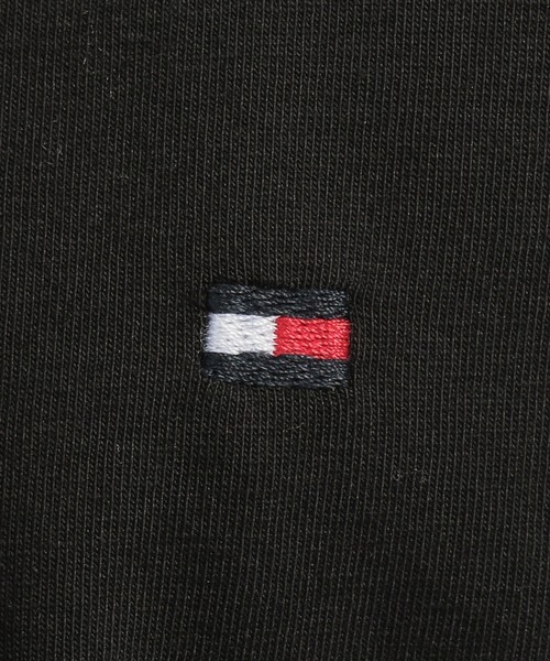 TOMMY HILFIGER(トミーヒルフィガー)の「【オンライン限定】トミーヒルフィガー ワンポイントロゴロングスリーブTシャツ(Tシャツ/カットソー・メンズ・ホワイト/ブラック/ネイビー・SMALL/MEDIUM/LARGE/X-LARGE)」の6枚目の写真