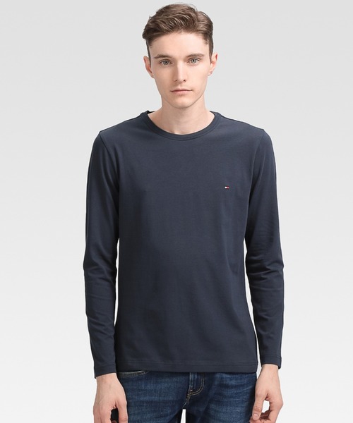 TOMMY HILFIGER(トミーヒルフィガー)の「【オンライン限定】トミーヒルフィガー ワンポイントロゴロングスリーブTシャツ(Tシャツ/カットソー・メンズ・ホワイト/ブラック/ネイビー・SMALL/MEDIUM/LARGE/X-LARGE)」の12枚目の写真
