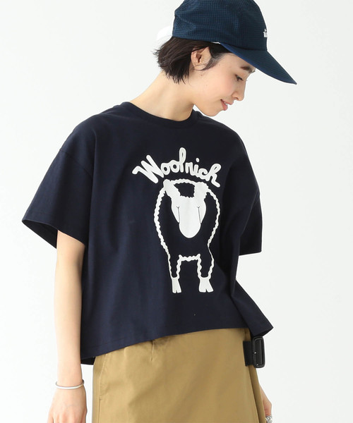 BEAMS BOY（ビームスボーイ）の「WOOLRICH / 別注 プリント Tシャツ（Tシャツ/カットソー・レディース・ホワイト/ネイビー・ONE SIZE）」の2枚目の写真