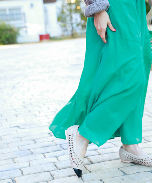 BAYFLOW（ベイフロー）の「コットンリネンエスカルゴマキシスカート（スカート・レディース・グレー/カーキ/ピンク/イエロー/ブルー/グリーン・SMALL/MEDIUM/X-SMALL）」の4枚目の写真