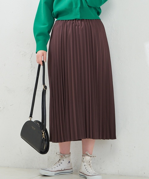 natural couture（ナチュラルクチュール）の「セットプリーツ微光沢スカート（スカート・レディース・ベージュ/パープル/ブラウン/アイボリー/グレー/オレンジ/ミント・FREE）」の3枚目の写真