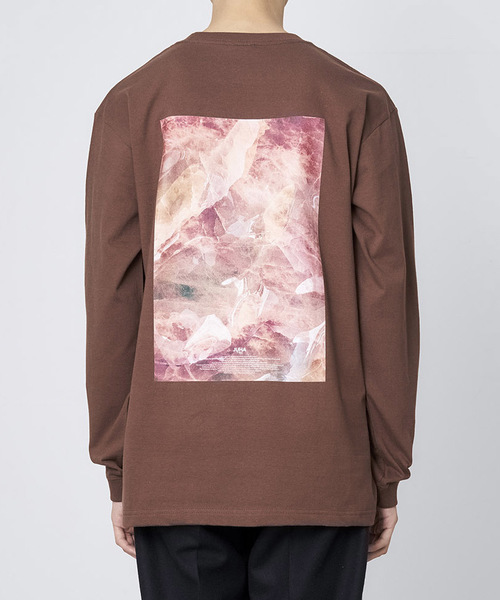 JUHA(ユハ)の「'TEXTURE' PRINT T-SHIRT(Tシャツ/カットソー)」|ブラウン