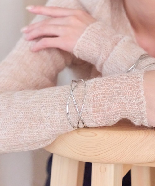 Phoebe（フィービィー）の「グリッターワイドカフバングル＜動画あり>（バングル/リストバンド・レディース・ゴールド/シルバー・FREE）」の8枚目の写真
