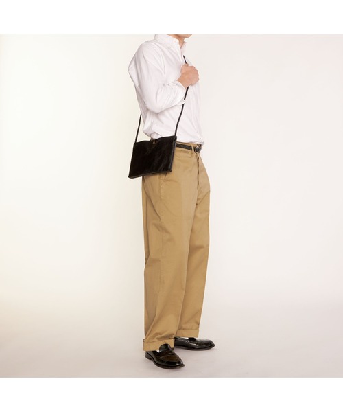 IL BISONTE（イルビゾンテ）の「IL BISONTE / ORIGINAL LEATHER / ショルダーバッグ（ショルダーバッグ・レディース・ナチュラル/ライトブラウン/レッド/ダークブラウン/レンガ/グレー/ブラック/オリーブ/オレンジ/グリーン/ネイビー・FREE）」の13枚目の写真