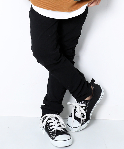 devirock(デビロック)の「ウルトラストレッチスキニーパンツ(その他パンツ・キッズ・パープル系その他/チャコール/テラコッタ/モカ/カーキ/ブラック/ベージュ・130cm/140cm/150cm/160cm/110cm/100cm/120cm)」の2枚目の写真