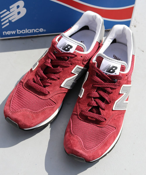 New Balance�i�j���[�o�����X�j�́uNew Balance / �j���[�o�����X M995 �X�j�[�J�[�i�X�j�[�J�[�j�v�b�o�[�K���f�B�[