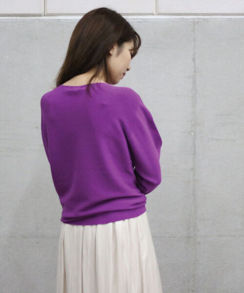 NOLLEY’S（ノーリーズ）の「ボートネックホールガーメントプルオーバーニット（ニット/セーター・レディース・ネイビー/ピンク/アイボリー/ミント/ラベンダー・1）」の20枚目の写真