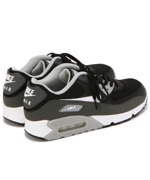 green label relaxing（グリーンレーベルリラクシング）の「［ナイキ］ NIKE AIR MAX 90ESSENTIAL スニーカー（スニーカー・メンズ・ブラック/コバルトブルー・26cm/26.5cm/28cm/27cm/27.5cm）」の10枚目の写真