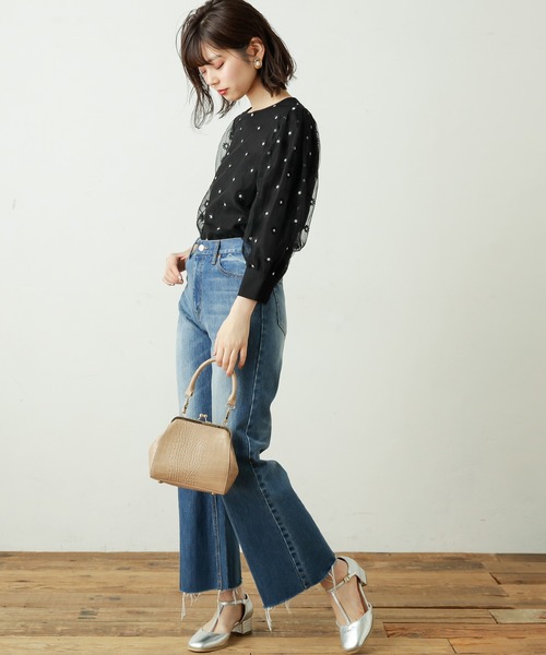 natural couture(ナチュラルクチュール)の「マーガレット刺繍ブラウス(シャツ/ブラウス・レディース・ホワイト/ブラック/ベージュ・FREE)」の21枚目の写真