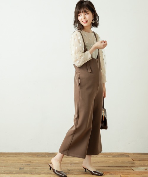natural couture(ナチュラルクチュール)の「マーガレット刺繍ブラウス(シャツ/ブラウス・レディース・ホワイト/ブラック/ベージュ・FREE)」の10枚目の写真