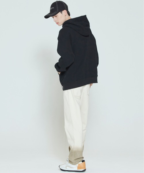 ROMANTIC CROWN(ロマンティッククラウン)の「【ROMANTIC CROWN】RMTCRW PADDLING LOGO HOODIE / ロマンティッククラウン パドリング ロゴ フーディー(パーカー・メンズ・スカイブルー/ネイビー/ライトグリーン/アイボリー/ブラック・SMALL/MEDIUM/LARGE/X-LARGE)」の15枚目の写真