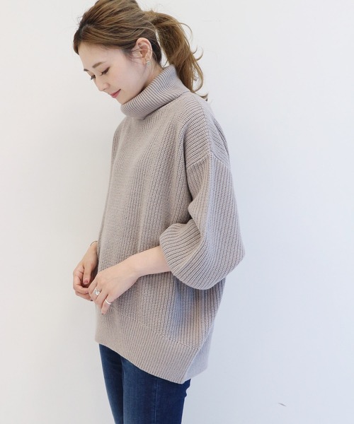 AMERICAN HOLIC（アメリカンホリック）の「片畔ハイネックボリュームニットプルオーバー（ニット/セーター・レディース・アイボリー/グレー/ライトベージュ/ブルー/ブラック・FREE）」の18枚目の写真