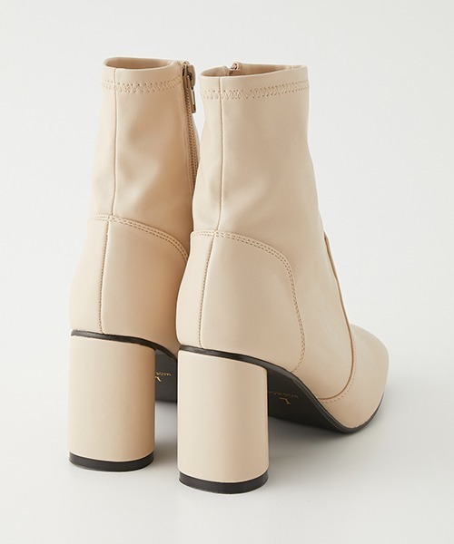 AZUL by moussy（アズールバイマウジー）の「STRETCH SHORT BOOTS/ストレッチショートブーツ（ブーツ・レディース・アイボリー/ブラック/ライトブラウン・SMALL/MEDIUM/LARGE）」の4枚目の写真