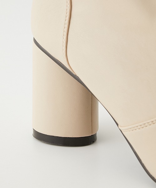 AZUL by moussy（アズールバイマウジー）の「STRETCH SHORT BOOTS/ストレッチショートブーツ（ブーツ・レディース・アイボリー/ブラック/ライトブラウン・SMALL/MEDIUM/LARGE）」の6枚目の写真