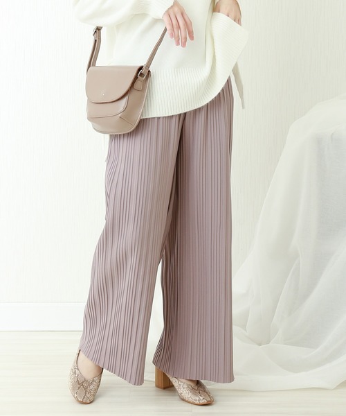 CHARM BERRY TIC（チャームベリーチック）の「ランダムプリーツ裏起毛パンツ（その他パンツ・レディース・ブラック/スモークピンク/モカ/ラベンダー/ブルー・M/L）」の4枚目の写真