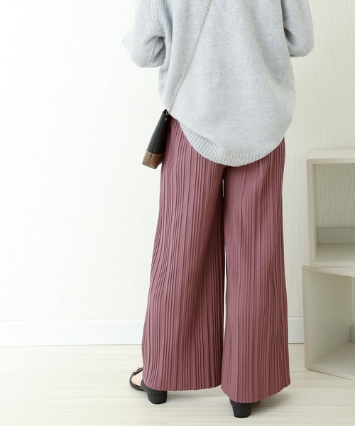 CHARM BERRY TIC（チャームベリーチック）の「ランダムプリーツ裏起毛パンツ（その他パンツ・レディース・ブラック/スモークピンク/モカ/ラベンダー/ブルー・M/L）」の17枚目の写真